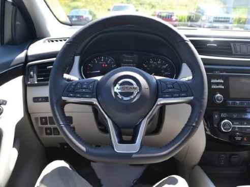 2018 Nissan Rogue Sport SV Pearl White, Lawrence, MA