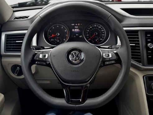 2018 Volkswagen Atlas 3.6L V6 SE Deep Black Pearl, Lawrence, MA