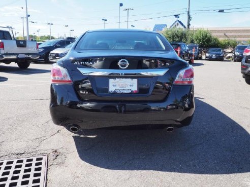 2015 Nissan Altima 4dr Sdn I4 2.5 S Super Black, Beverly, MA