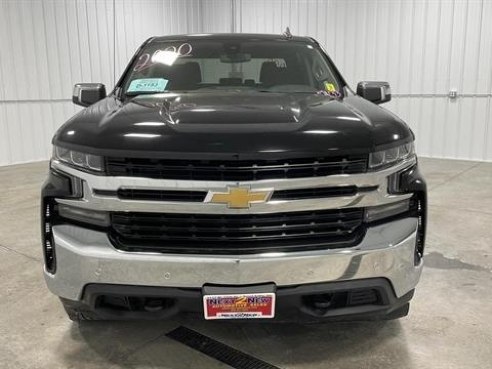 2020 Chevrolet Silverado 1500 LT Pickup 4D 6 1-2 ft Black, Sioux Falls, SD