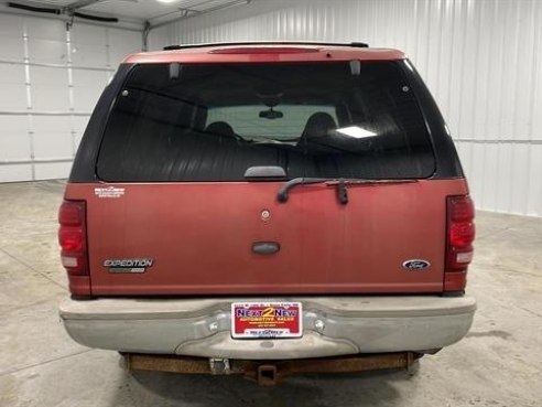 2001 Ford Expedition Eddie Bauer Sport Utility 4D Red, Sioux Falls, SD