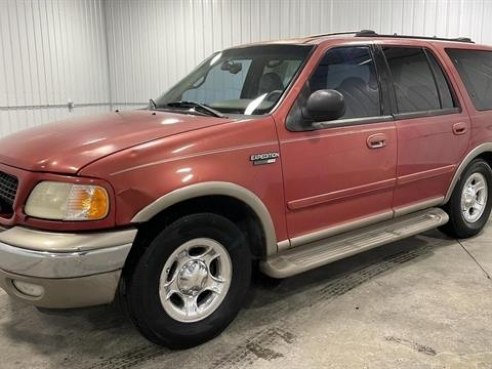 2001 Ford Expedition Eddie Bauer Sport Utility 4D Red, Sioux Falls, SD