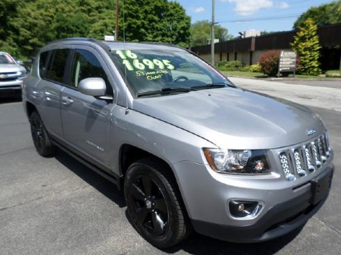 2016 Jeep Compass Latitude 4WD Gray, Johnstown, PA