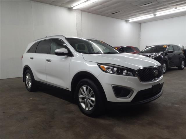 2017 Kia Sorento LX White, Johnstown, PA