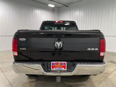 2018 Ram Ram Pickup 1500 SLT Pickup 4D 6 1-3 ft Black, Sioux Falls, SD