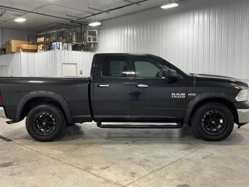 2018 Ram Ram Pickup 1500 SLT Pickup 4D 6 1-3 ft Black, Sioux Falls, SD