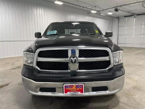 2018 Ram Ram Pickup 1500 SLT Pickup 4D 6 1-3 ft Black, Sioux Falls, SD