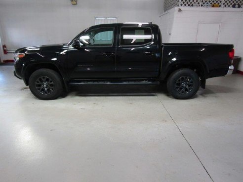 2021 Toyota Tacoma SR5 Midnight Black Metallic, Beaverdale, PA