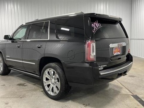 2016 GMC Yukon Denali Sport Utility 4D Black, Sioux Falls, SD