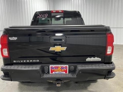 2018 Chevrolet Silverado 1500 High Country Pickup 4D 5 3-4 ft Black, Sioux Falls, SD