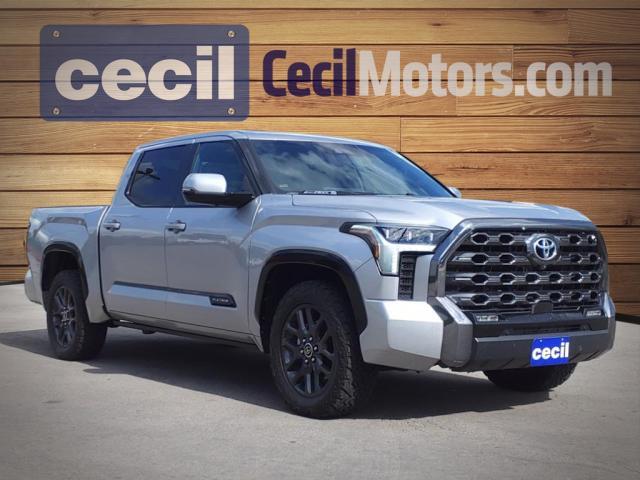 2022 Toyota Tundra Platinum HV Silver, Kerrville, TX