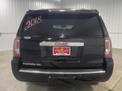 2018 GMC Yukon XL Denali Sport Utility 4D Black, Sioux Falls, SD