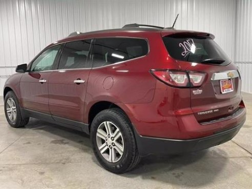 2017 Chevrolet Traverse LT Sport Utility 4D Red, Sioux Falls, SD