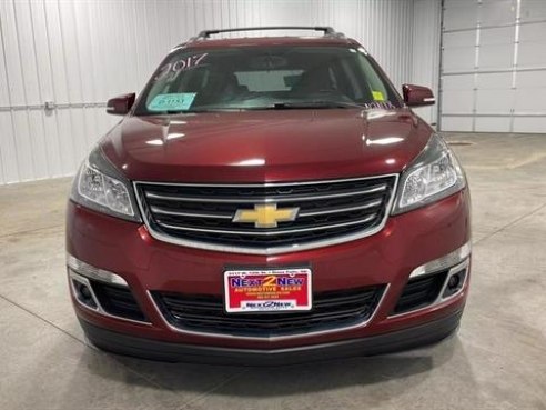 2017 Chevrolet Traverse LT Sport Utility 4D Red, Sioux Falls, SD